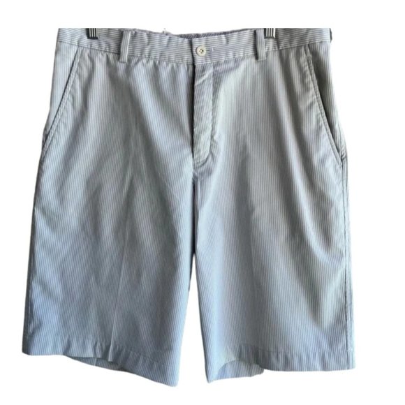 Nike Other - NIKE GOLF White/Grey Pinstripe Golfing Shorts Below-the-knee Men’s 33